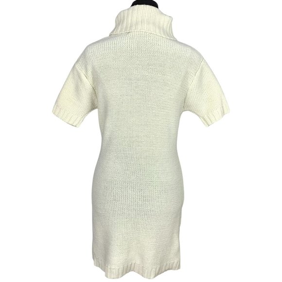 2/$25 - VINTAGE 90s-Y2K Seductions Cable Knit Short Sleeve Turtleneck - Picture 5 of 7